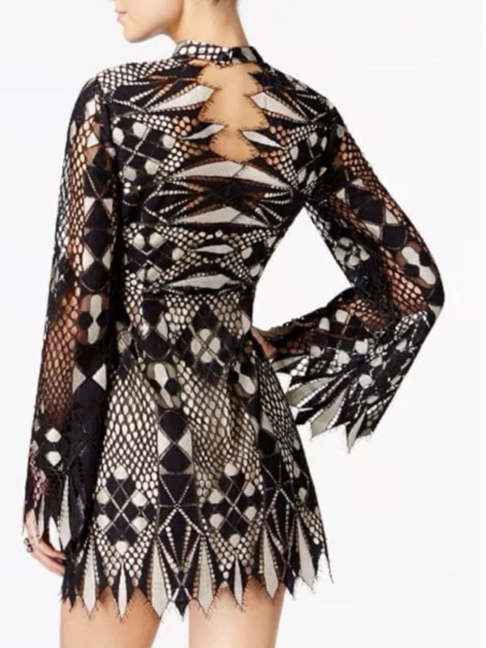 Free People Deco Lace Mini Dress in Black Sz 6 Rare Like New Witchy Bell Sleeve - Picture 2 of 16